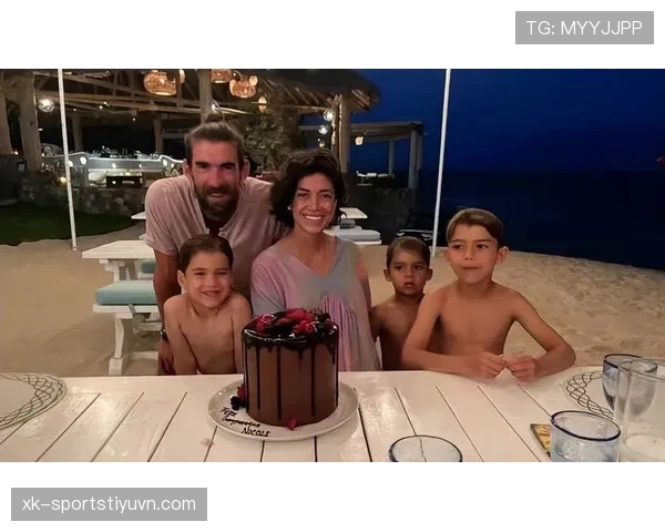 菲尔普斯泳池边的装备比我一年的房租还多，这日常也太奢侈了吧？